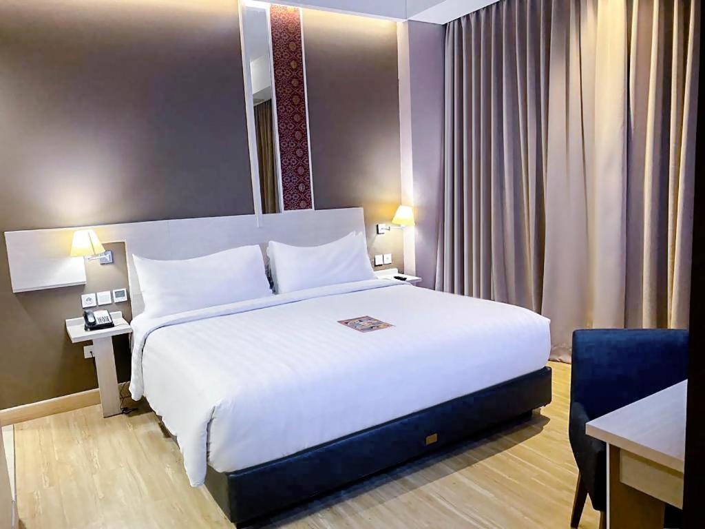 ฮาร์เปอร์ ปาเลมบัง บาย แอสตัน Hotel ภายนอก รูปภาพ
