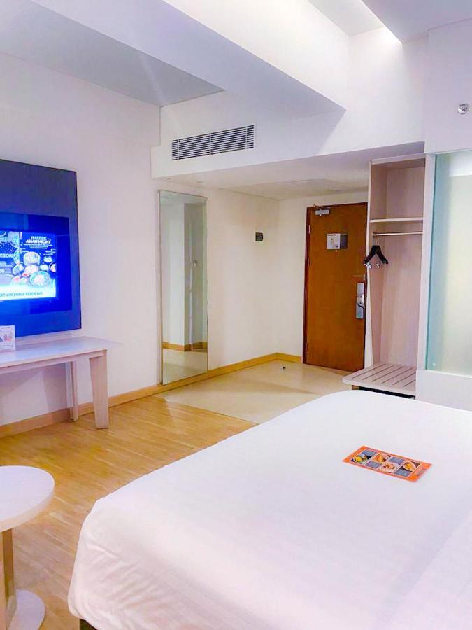 ฮาร์เปอร์ ปาเลมบัง บาย แอสตัน Hotel ภายนอก รูปภาพ