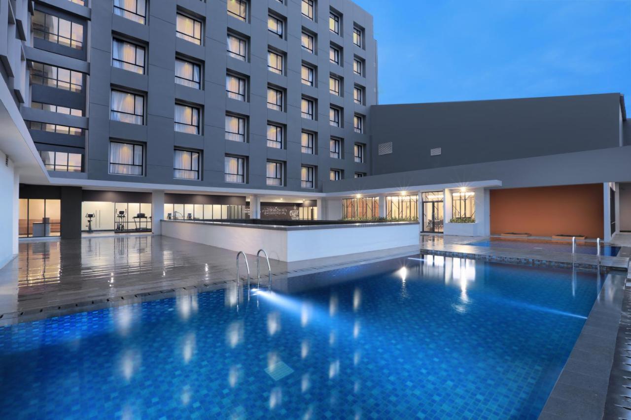 ฮาร์เปอร์ ปาเลมบัง บาย แอสตัน Hotel ภายนอก รูปภาพ